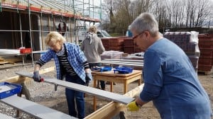 Read more about the article Erster Einsatz von “Frauen, wir bauen” auf der Baustelle
